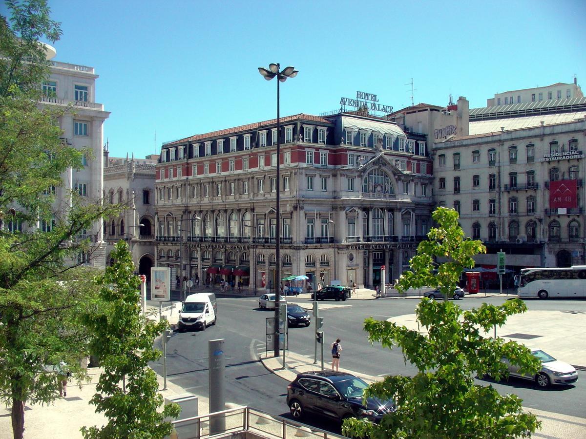 Inn-Chiado Restauradores Prime Suites Лиссабон Экстерьер фото