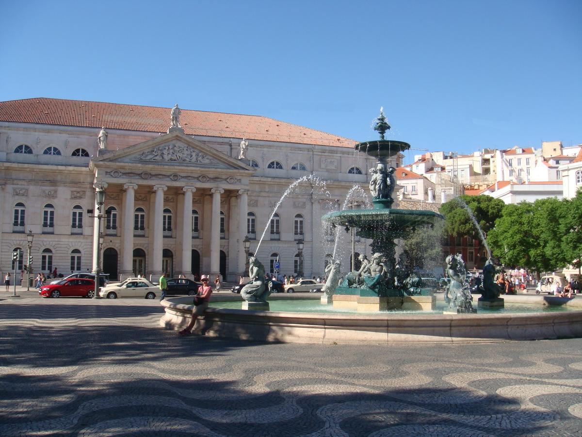 Inn-Chiado Restauradores Prime Suites Лиссабон Экстерьер фото